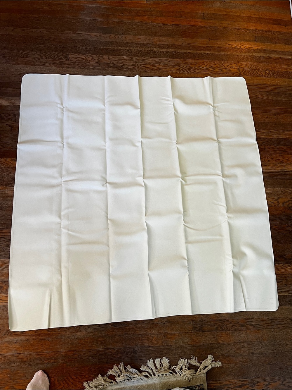 GATHER Bonded Leather Seat Mat 54”x54” - Cream NIB - Picture 10 of 10